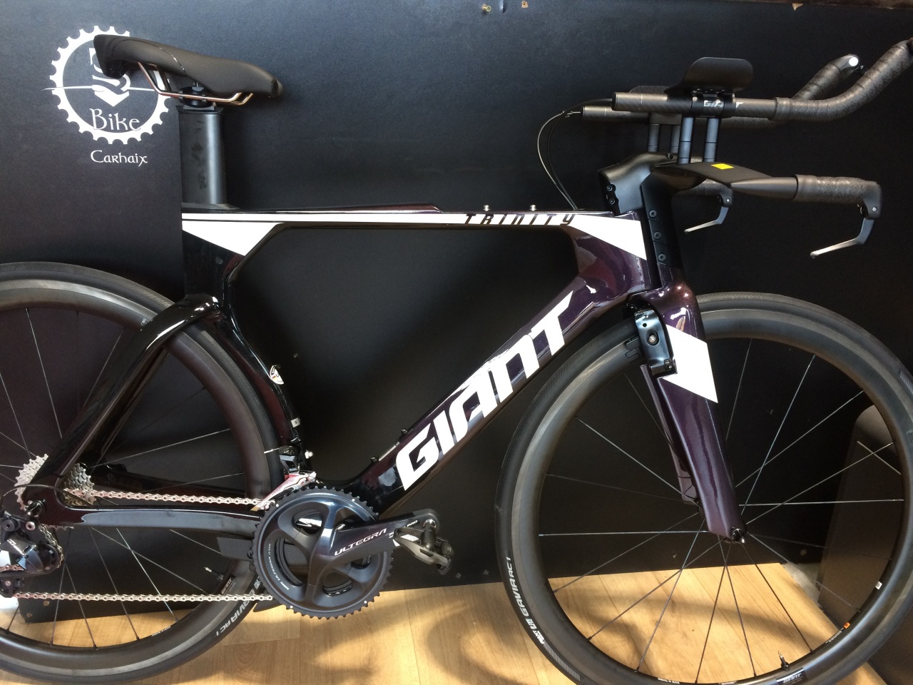 S'Bike magasin de vélo à Carhaix giant trinity